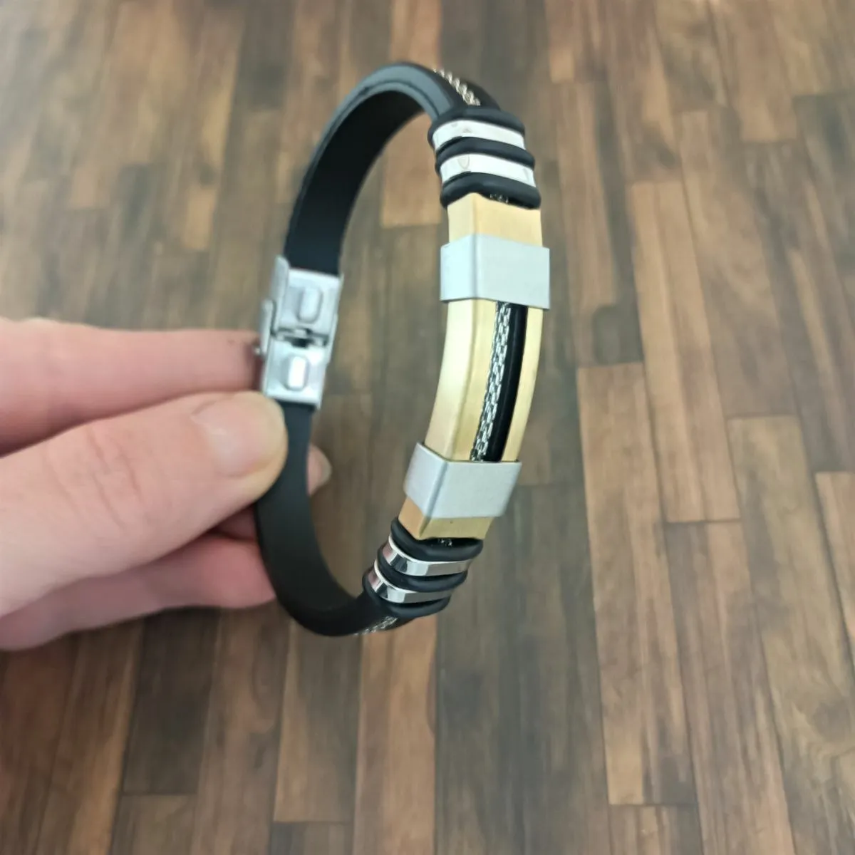 Bracelet homme noir/argenté/doré en acier inoxydable