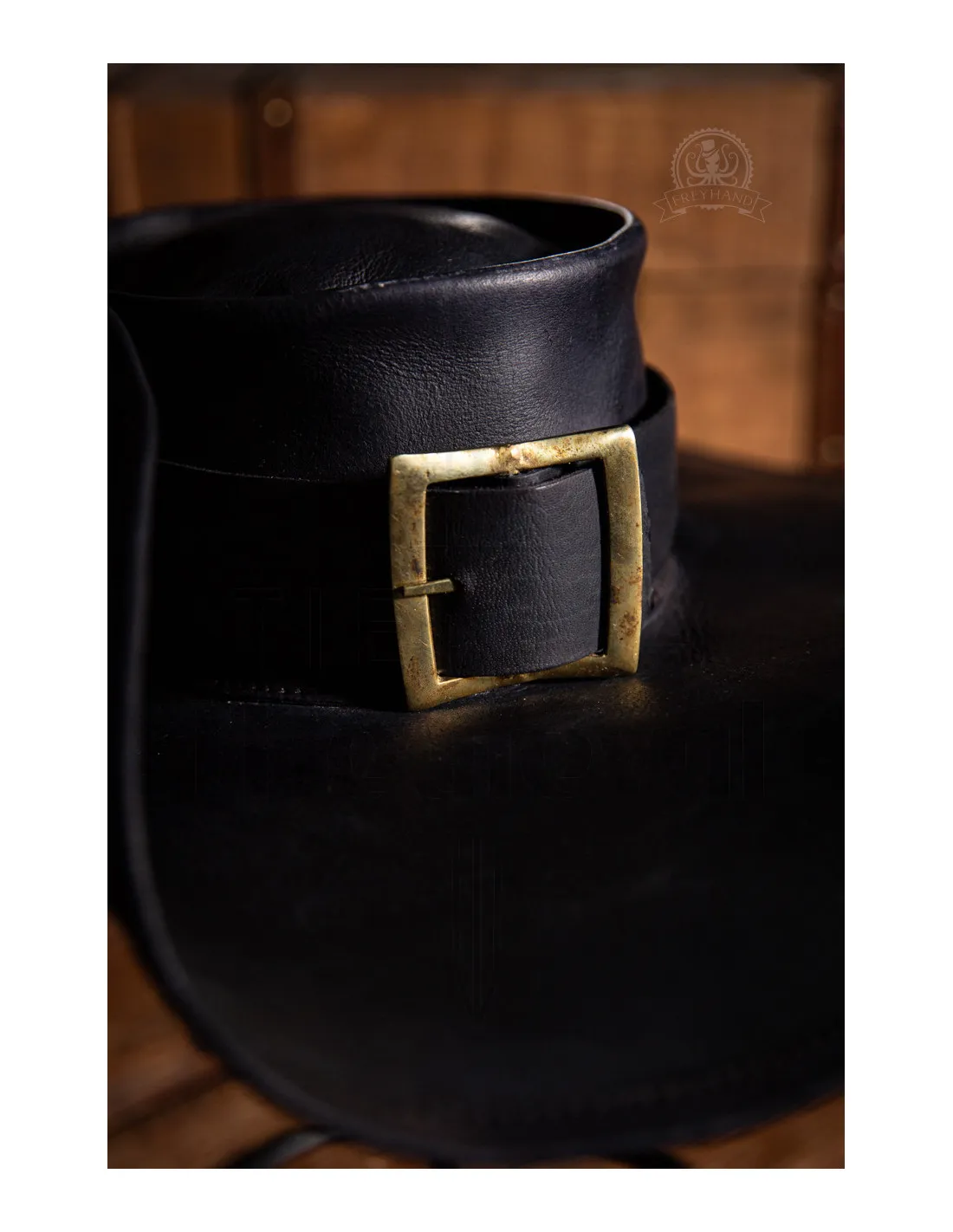 Chapeau de mousquetaires en cuir - Noir ⚔️ Boutique Épées