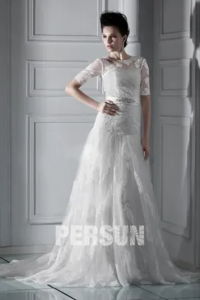 Robe de mariée de luxe à manche courte au ras du sol en dentelle